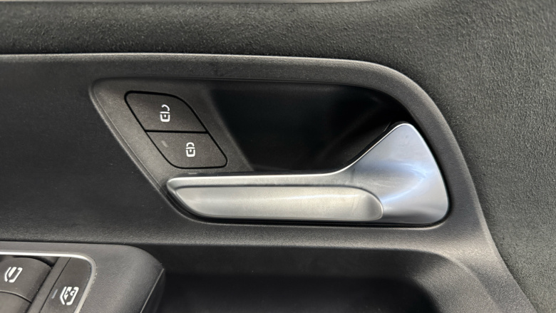 Mercedes-Benz Eqa 250 140kW AMG Line 66.5kWh 5dr Auto Electric Hatchback